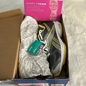 Reebok ladies tennis shoes